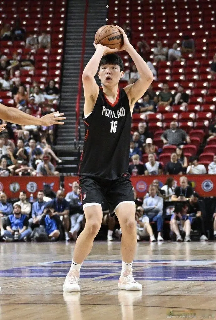 瀚森, 幸运的和这, 现在佛山 瀚森, 幸运的和这, 现在佛山