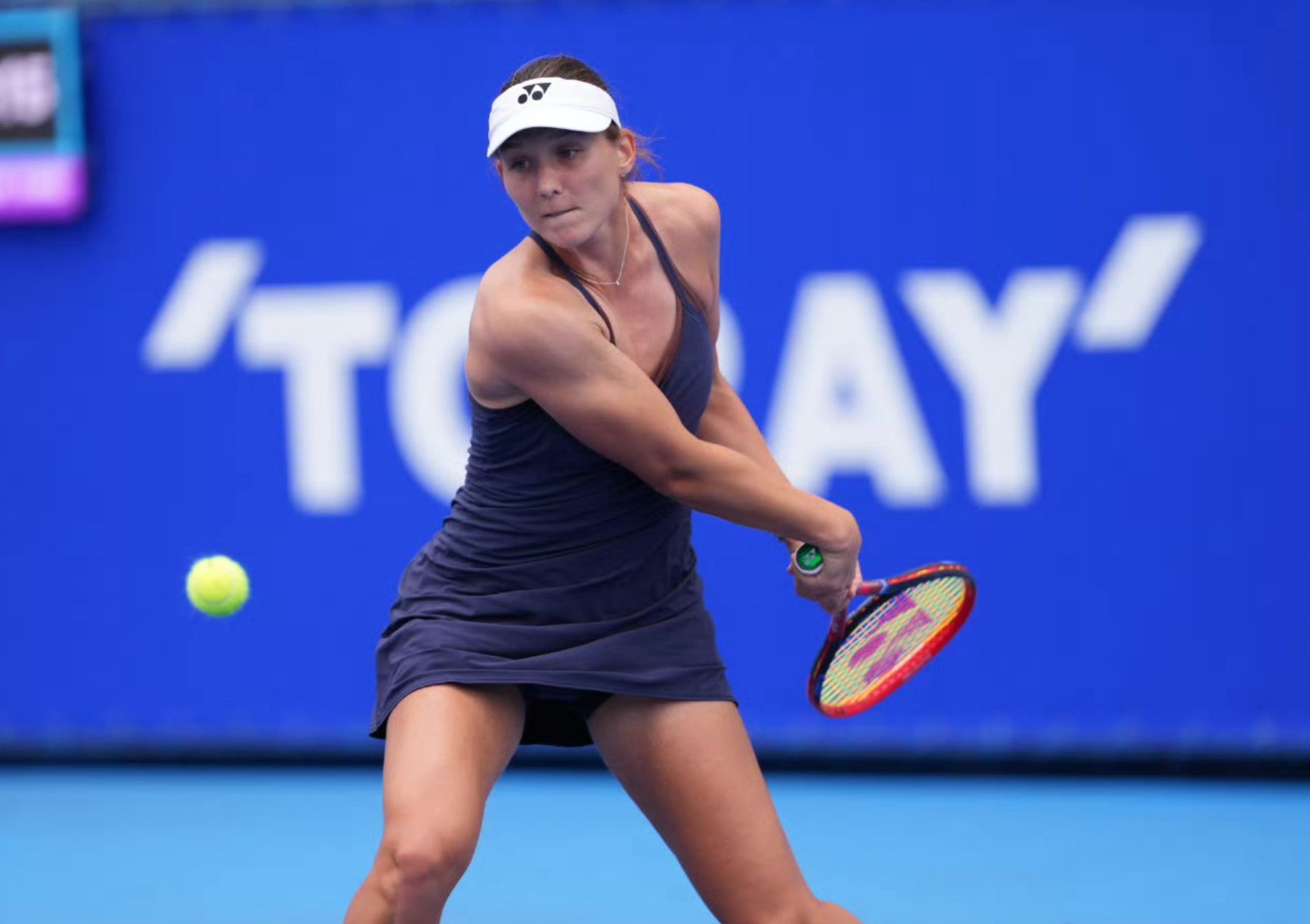 的发球局, 并最终以, 下此盘 的发球局, 并最终以, 下此盘